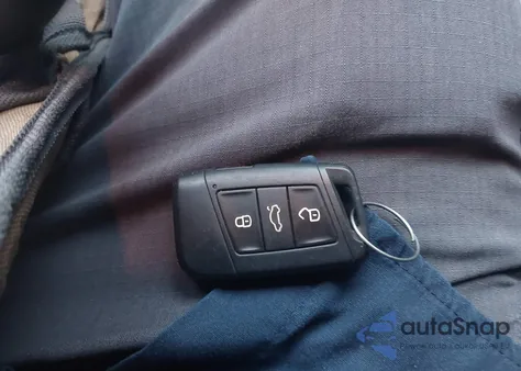 2019 Volkswagen Jetta Gli 2.0T 35Th Anniversary Edition/2.0T Autobahn/2.0T S z USA, uszkodzony, nr VIN 3VW5T7BU2KM195232